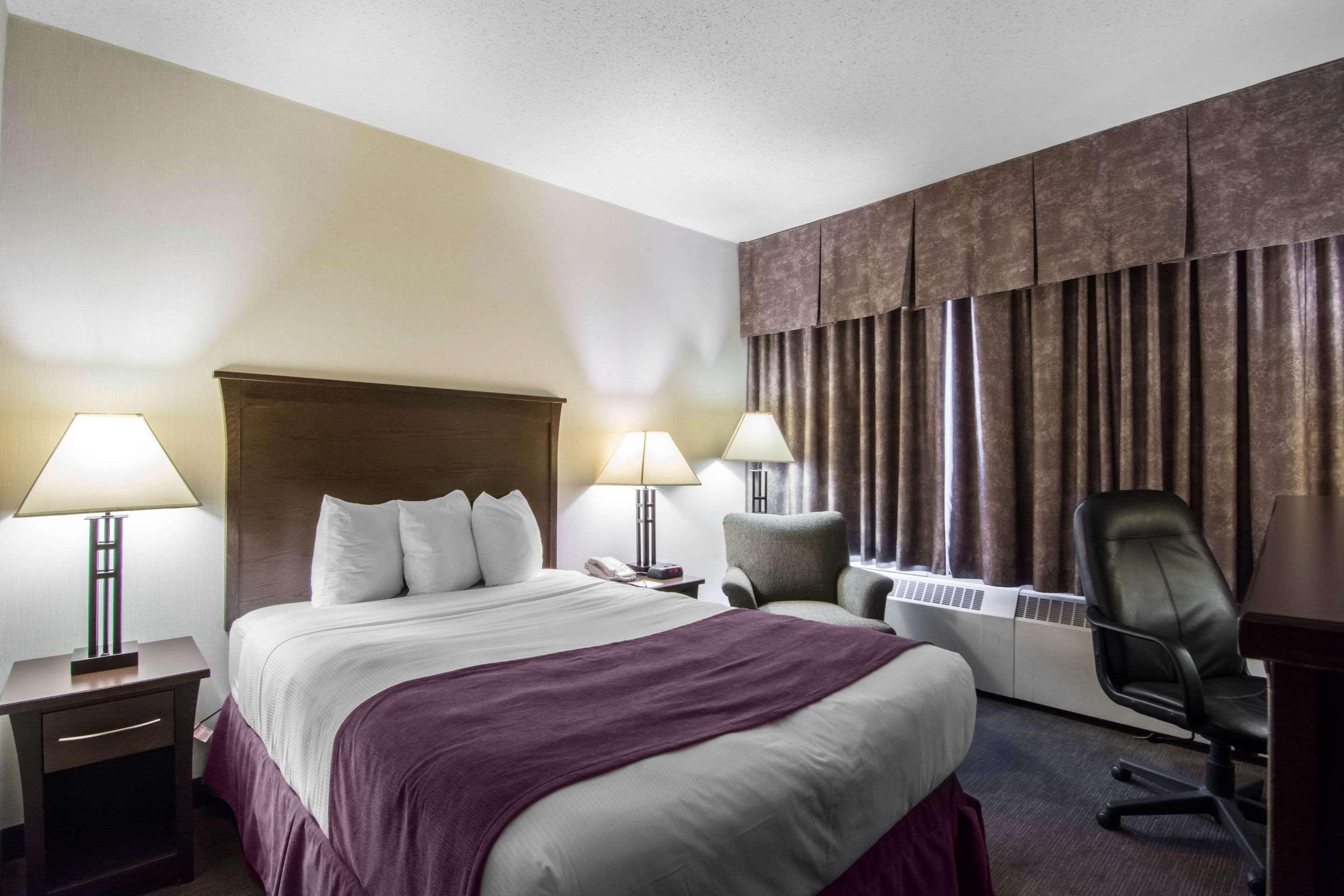Quality Inn & Suites Yellowknife Exteriér fotografie
