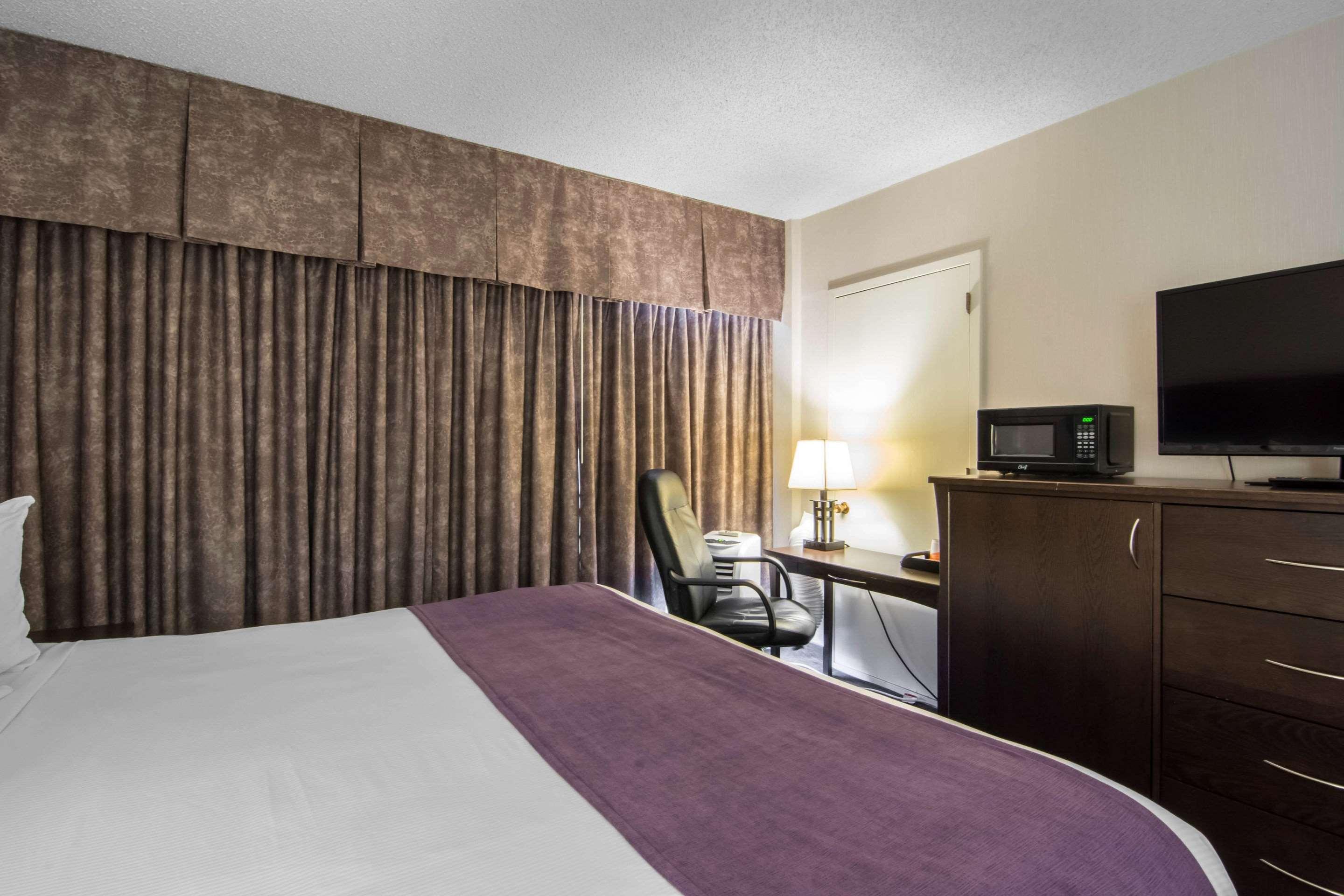 Quality Inn & Suites Yellowknife Exteriér fotografie