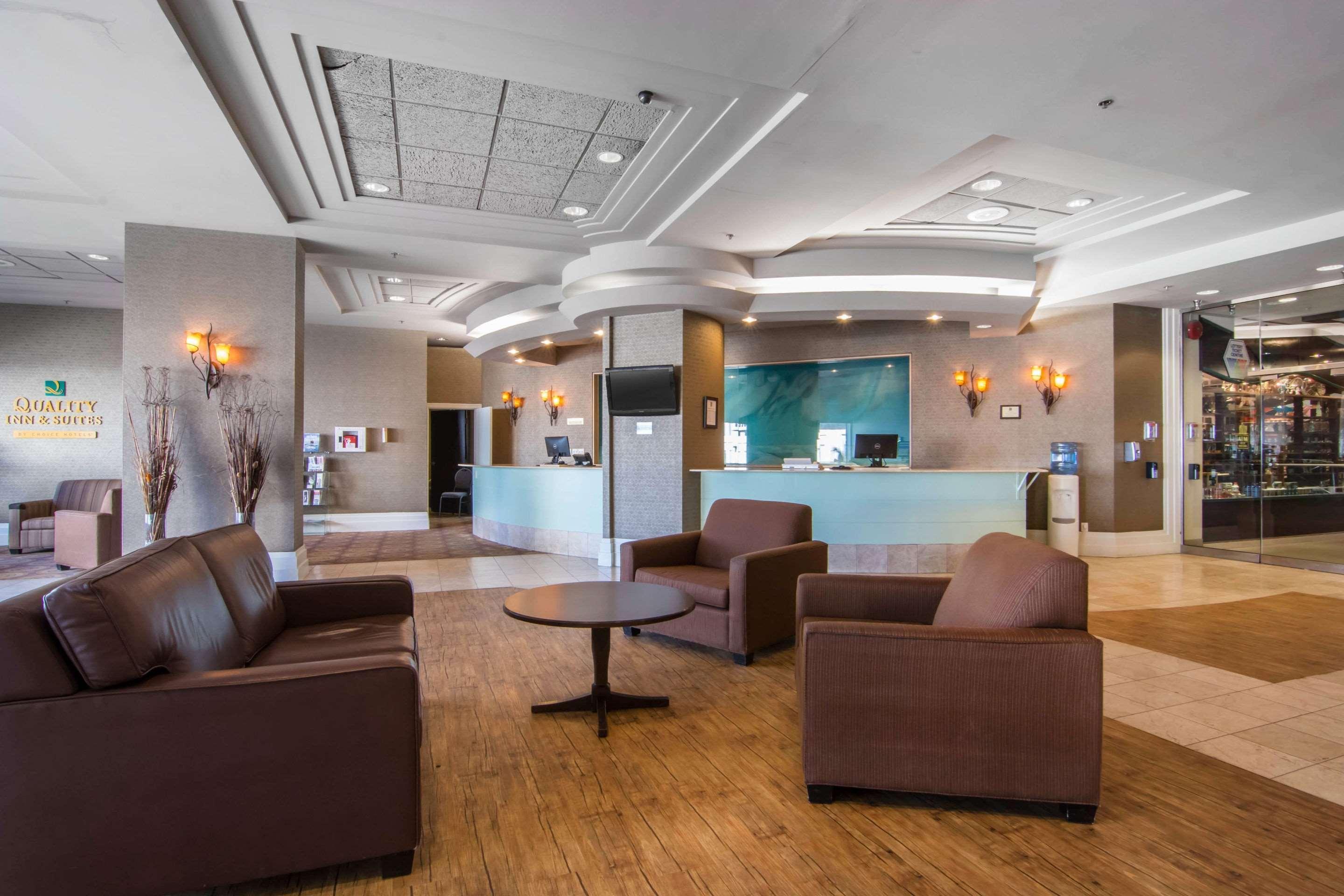 Quality Inn & Suites Yellowknife Exteriér fotografie